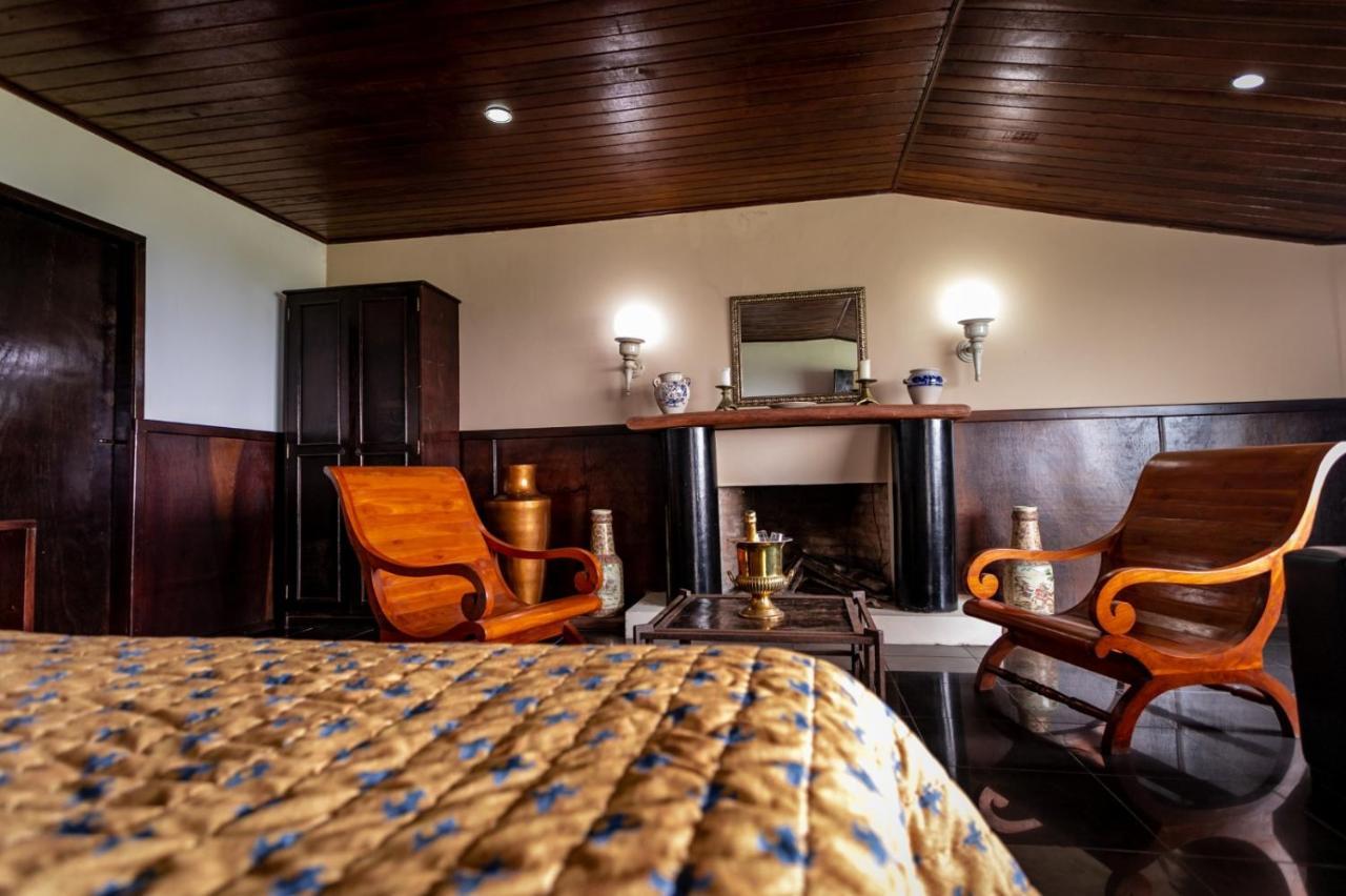 Hotel Highlander Гравата Екстер'єр фото