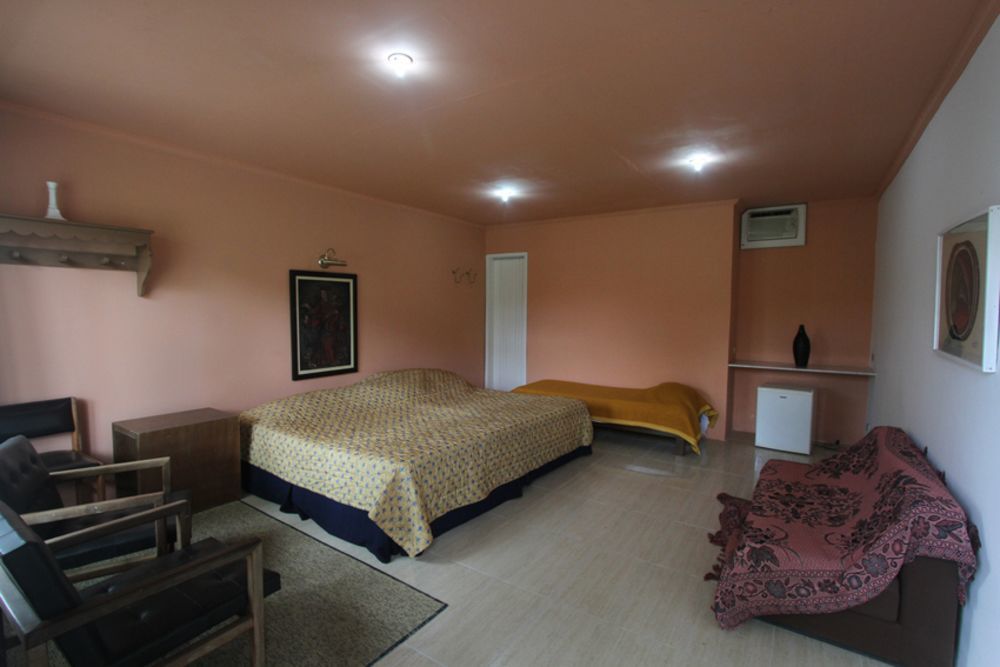 Hotel Highlander Гравата Екстер'єр фото